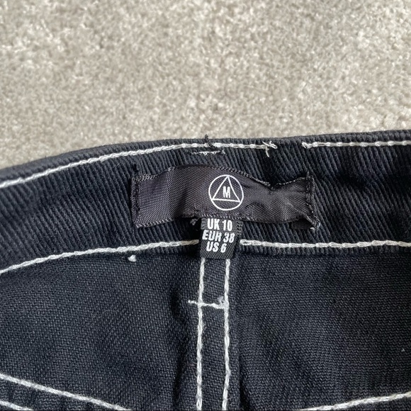 Missguided Black Denim Distressed Contrast Stitching Mini Skirt EUC Size 6 - Picture 5 of 8
